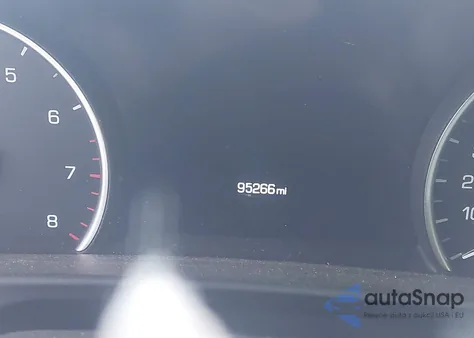 2017 Cadillac Ct6 Luxury z USA, uszkodzony, nr VIN 1G6KD5RS2HU135857